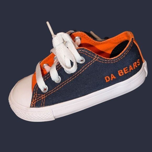 RARE NWOB Toddler Da Bears NFL Chicago Bears Converse All Star Sneakers Size 7C - Picture 2 of 6